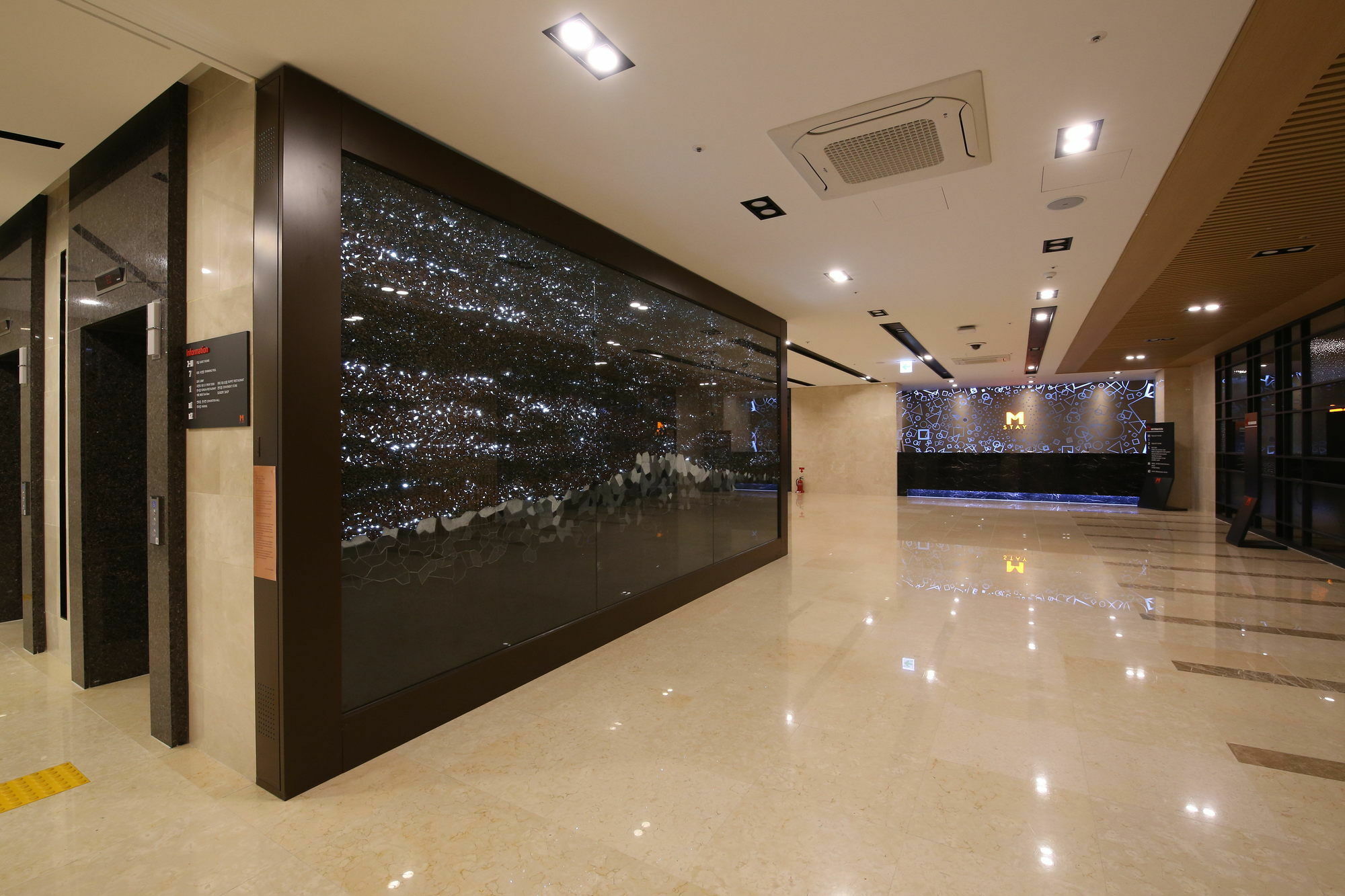Mstay Hotel Согвипхо Экстерьер фото